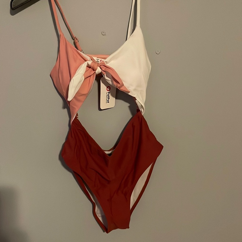 one piece color block bathing suit